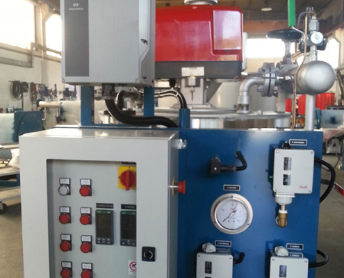 Vertical steam generators